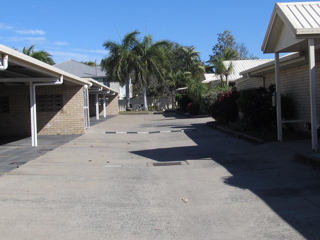 Sunpalms Motel Rockhampton Exterior photo