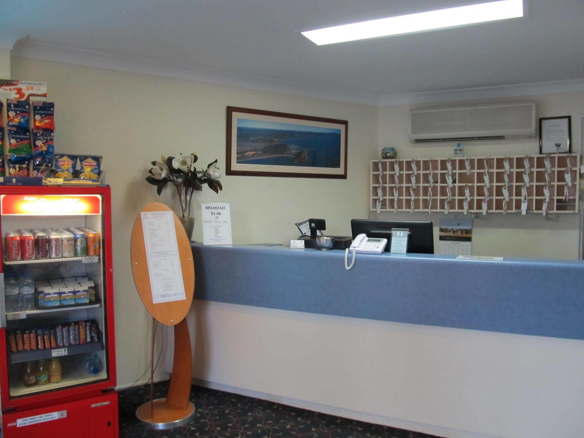 Sunpalms Motel Rockhampton Exterior photo